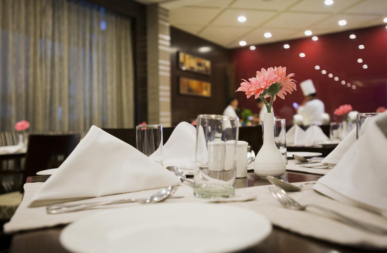 The Manor Bareilly By Leisure Hotels Экстерьер фото
